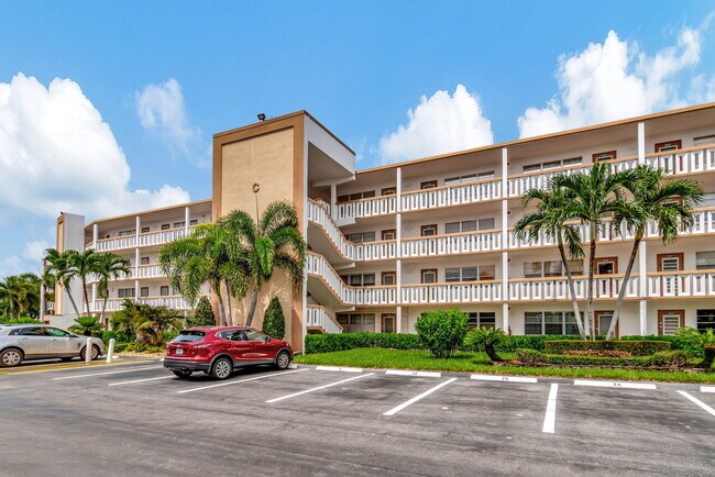 Foto del edificio - 4050 Cornwall C