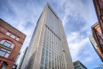 Building Photo - 210 Victoria St