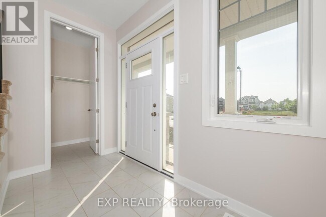Building Photo - 611 Terrier Cir