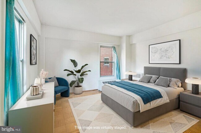 Foto del edificio - 2500 Q St NW