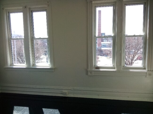 Foto del edificio - 233 Walnut St