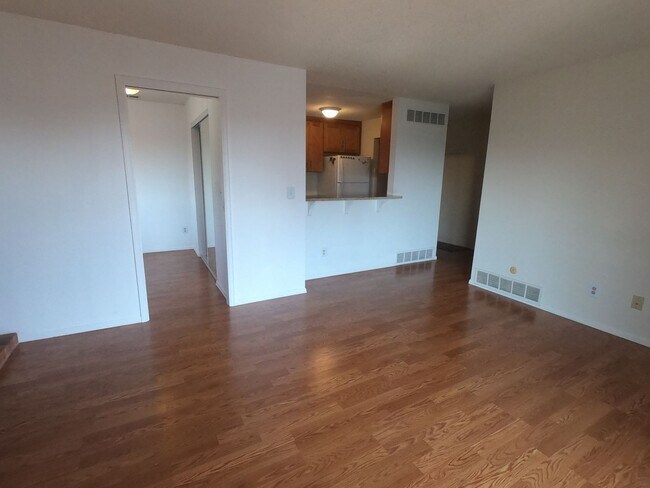 Foto del edificio - 2141 Baseline Rd