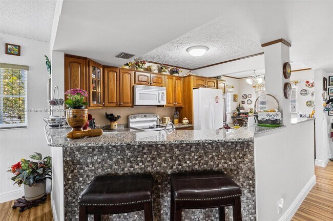 Foto del edificio - 900 SW 125th Way
