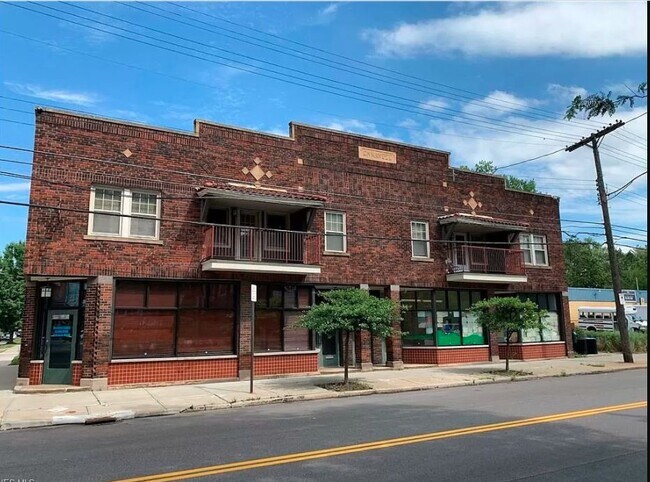 Foto del edificio - 317 E 156th St