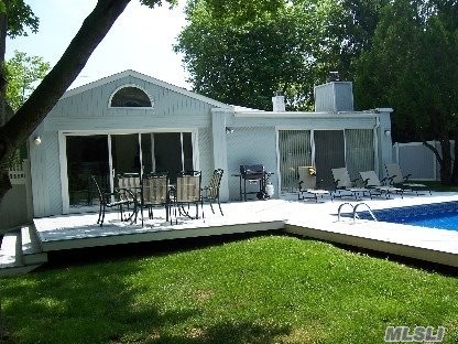 Foto del edificio - 5 Driftwood Ln