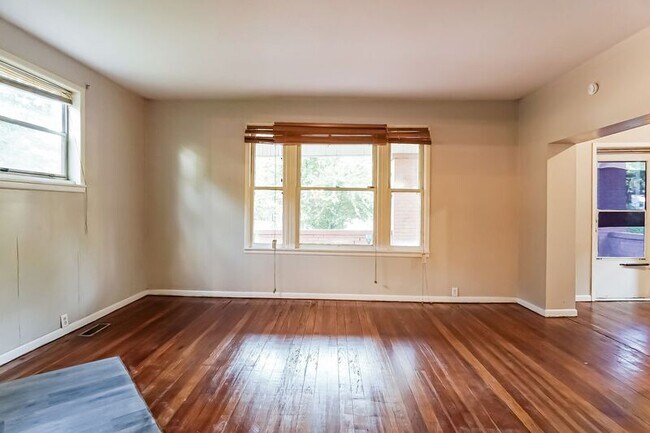 Foto del edificio - 1328 Alabama Ave SW