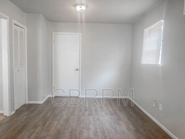 Building Photo - 5416 49th St