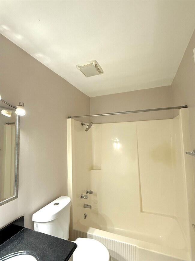 Foto del edificio - 919 Mulberry St