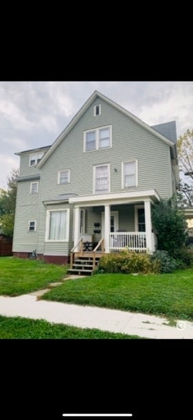 Building Photo - 108 Monroe St
