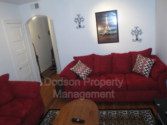 Foto del edificio - 3007 Patterson Ave