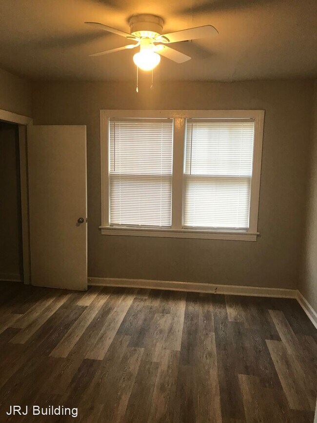 Building Photo - 3 br, 1 bath House - 912 Adams Street