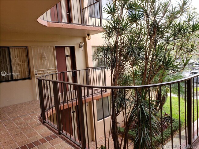 Foto del edificio - 8700 SW 133rd Avenue Rd