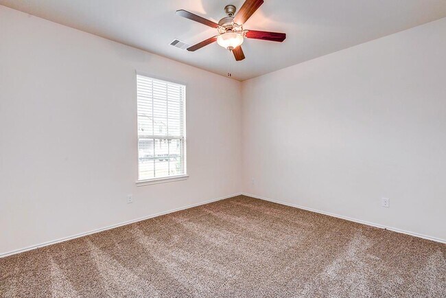 Foto del edificio - 24314 N Newcastle Bay Trail