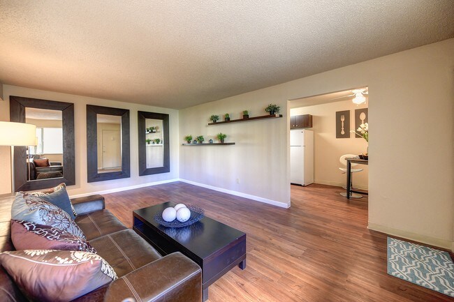 Asbury Place Apartments Sacramento Ca Apartments Com