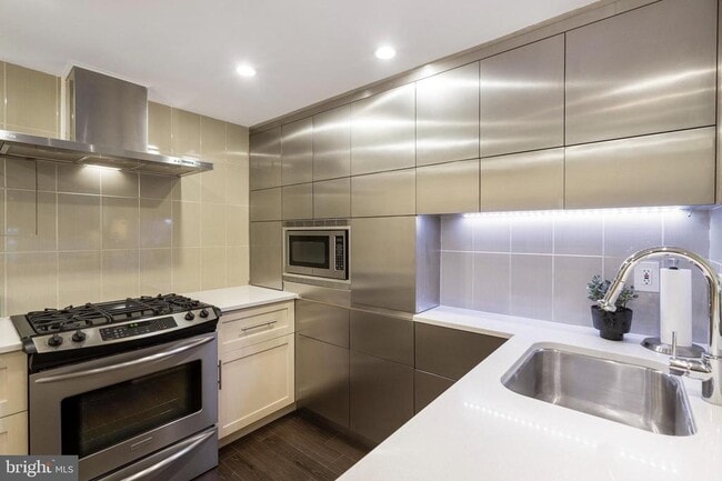 Foto del edificio - 1301 20th St NW