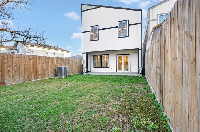 Foto del edificio - 10232 Porto Rico Rd