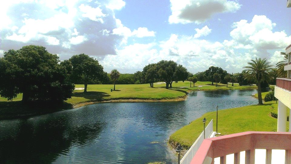 2333 Feather Sound Dr, Clearwater, FL 33762 Condo for Rent in