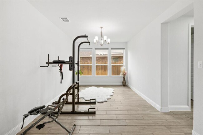 Foto del edificio - 20512 Christie Marie Ln