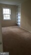 Primary Photo - 886 College Pkwy