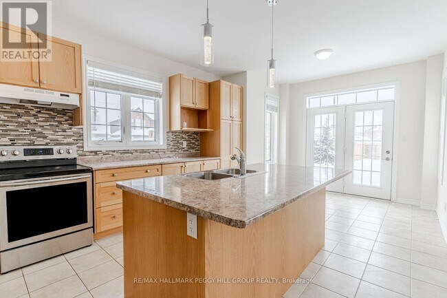 Photo du bâtiment - 58 Oliver's Mill Rd