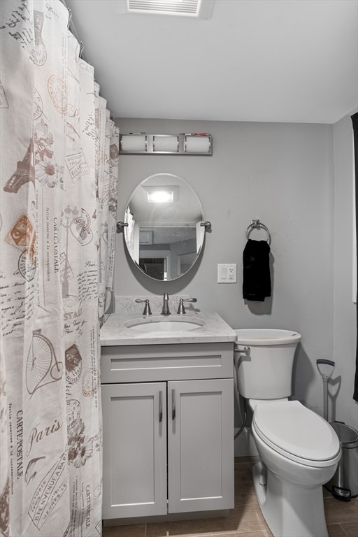 Building Photo - 7 Vining Ct