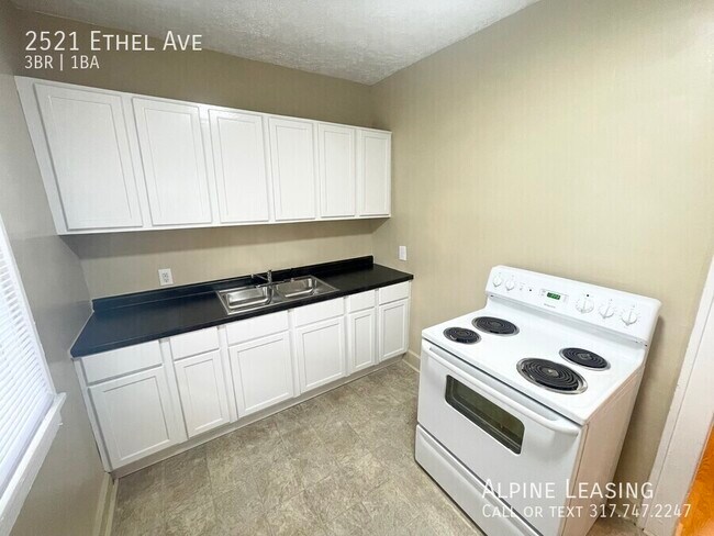 Building Photo - 2521 Ethel Ave