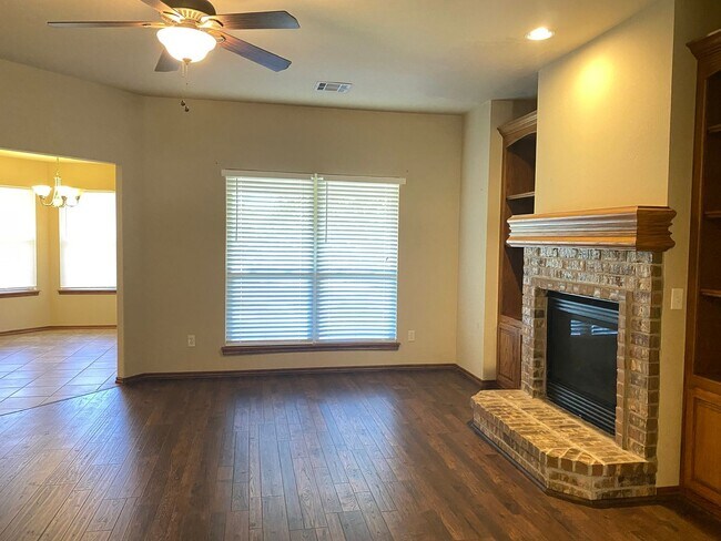 Foto del edificio - Gorgeous 3BD/ 2BTH Secluded Home with Huge...