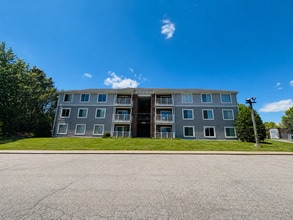 Building Photo - 1203 University Terrace