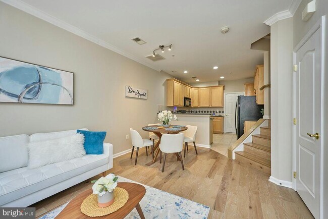 Foto del edificio - 7166 Little Thames Drive