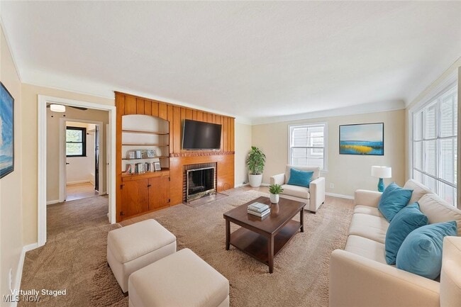 Foto del edificio - 20511 Balfour Rd