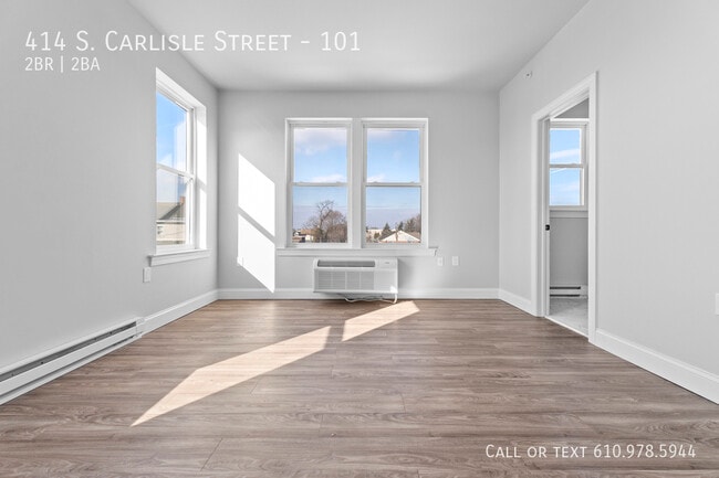 Building Photo - 414 S Carlisle St