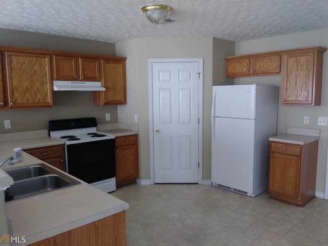 Foto del edificio - 4293 Old House Ln