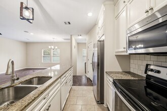 Building Photo - 5303 Avenue J