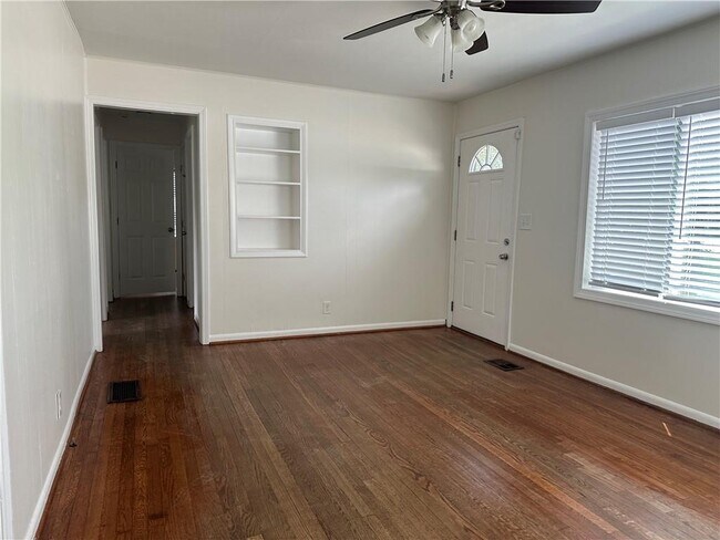 Foto del edificio - 2879 Old Concord Rd SE