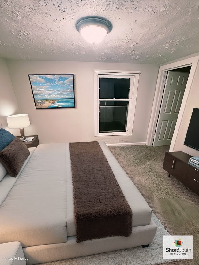 Photo - 339 E St Joseph St Apartment