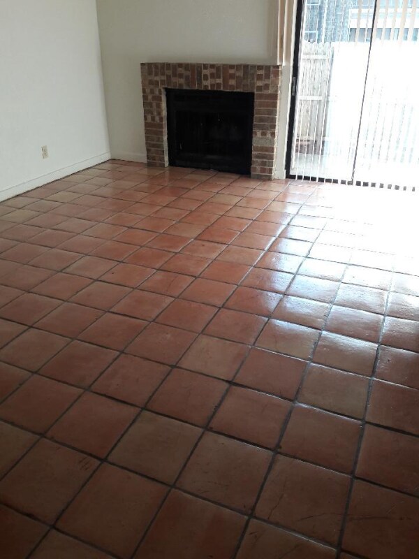 Primary Photo - 2225 Madison Dr
