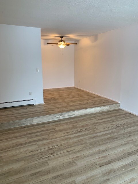 Foto del edificio - 1640 Highway 36 W