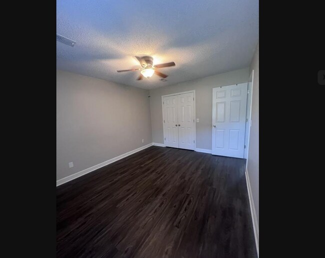 Foto del edificio - 2 bed 1 bath duplex in Mayfield, KY