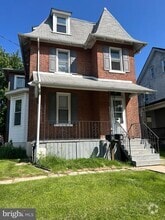Building Photo - 38 N Richardson Ave