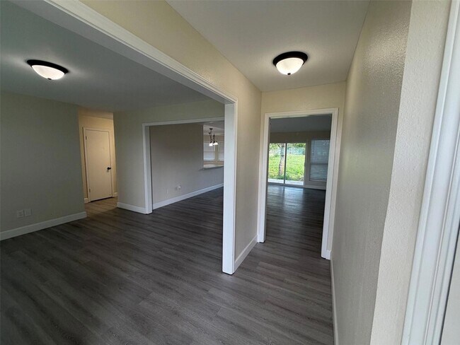 Foto del edificio - 2131 County Rd 314