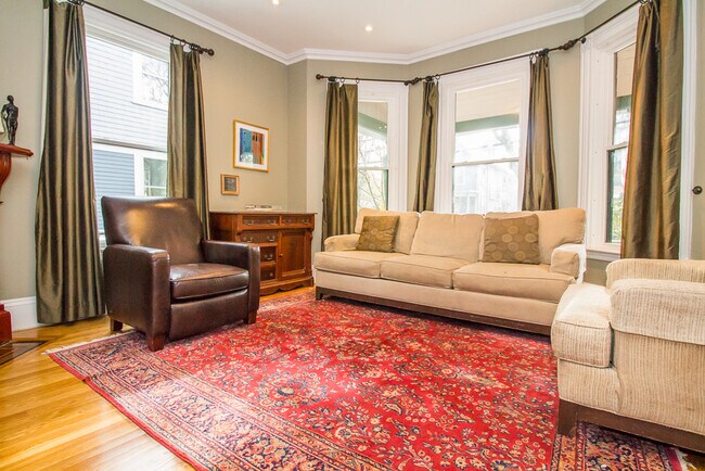 Foto del edificio - 234 Cypress St