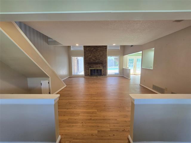 Foto del edificio - 3105 Copper Creek Dr