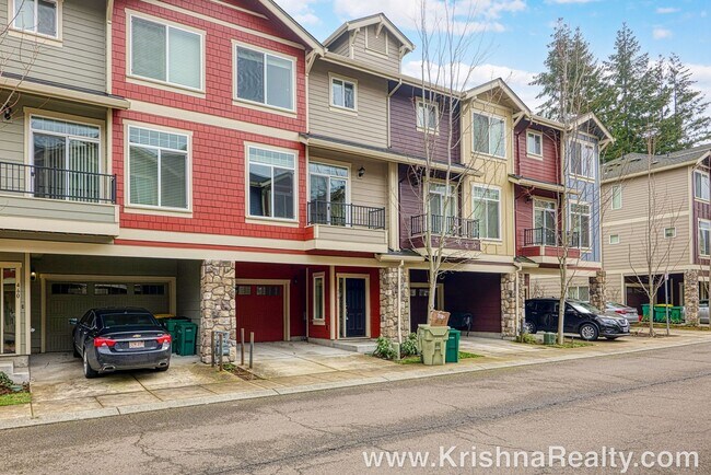 Foto del edificio - Lovely 3 BR | 2.5 BA Townhome | Hillsboro | Minutes from Orenco Station | Excellent Location!