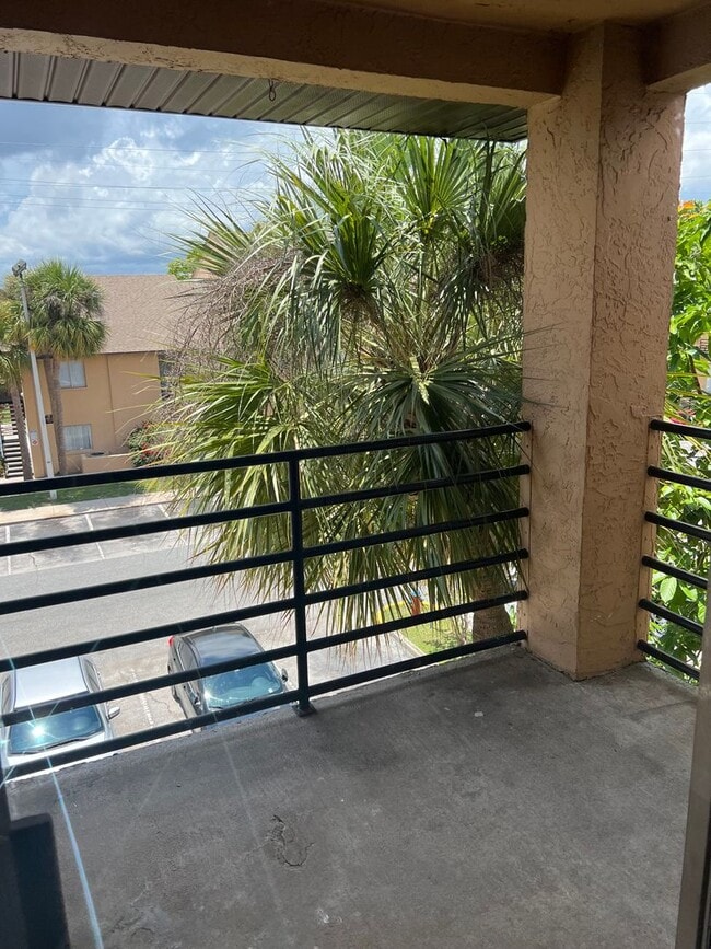 5213-B306 Via Hacienda Circle - 5213-B306 Via Hacienda Circle House