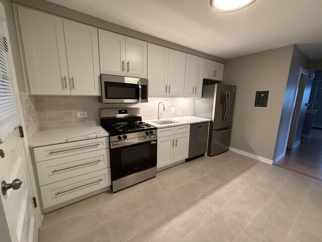 Foto del edificio - 9608 N Greenwood Ave