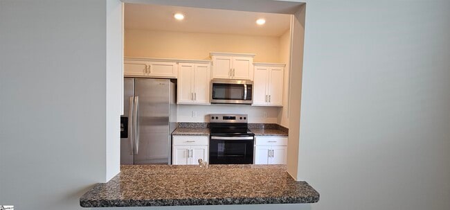 Building Photo - 794 Embark Cir