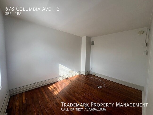 Foto del edificio - 678 Columbia Ave