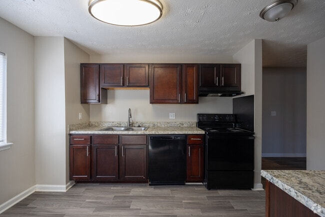 3BR, 2BA - 1461SF - Water Vista