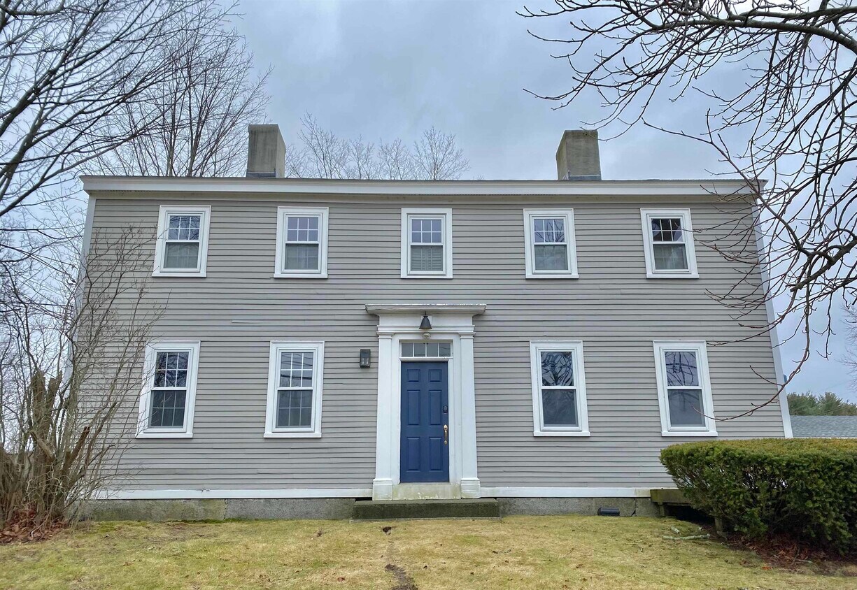Foto principal - 94 Portsmouth Ave