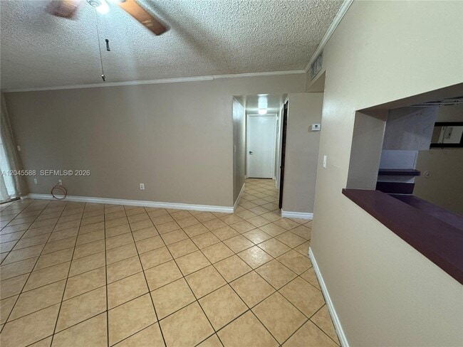 Building Photo - 10865 SW 112th Ave